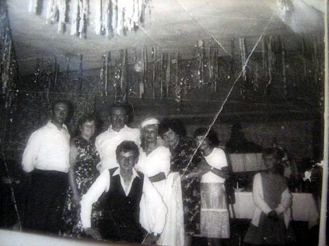 Wesele Ewy Bożętki z domu Szczur na starej sali. Lata 80'-te ub. wieku.
